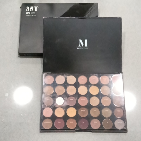 NWT Morphe eyeshadow pallette - Picture 4 of 5